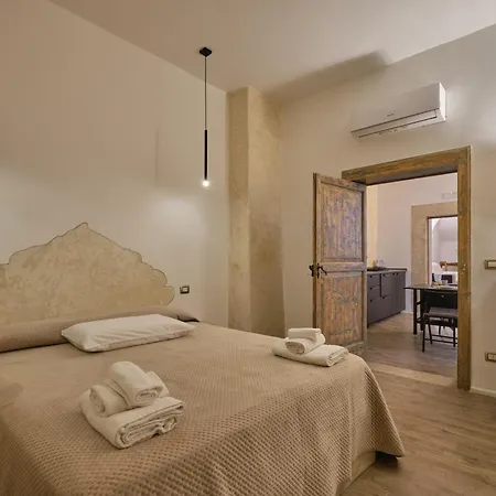 Mako House - In Centro Citta Apartment